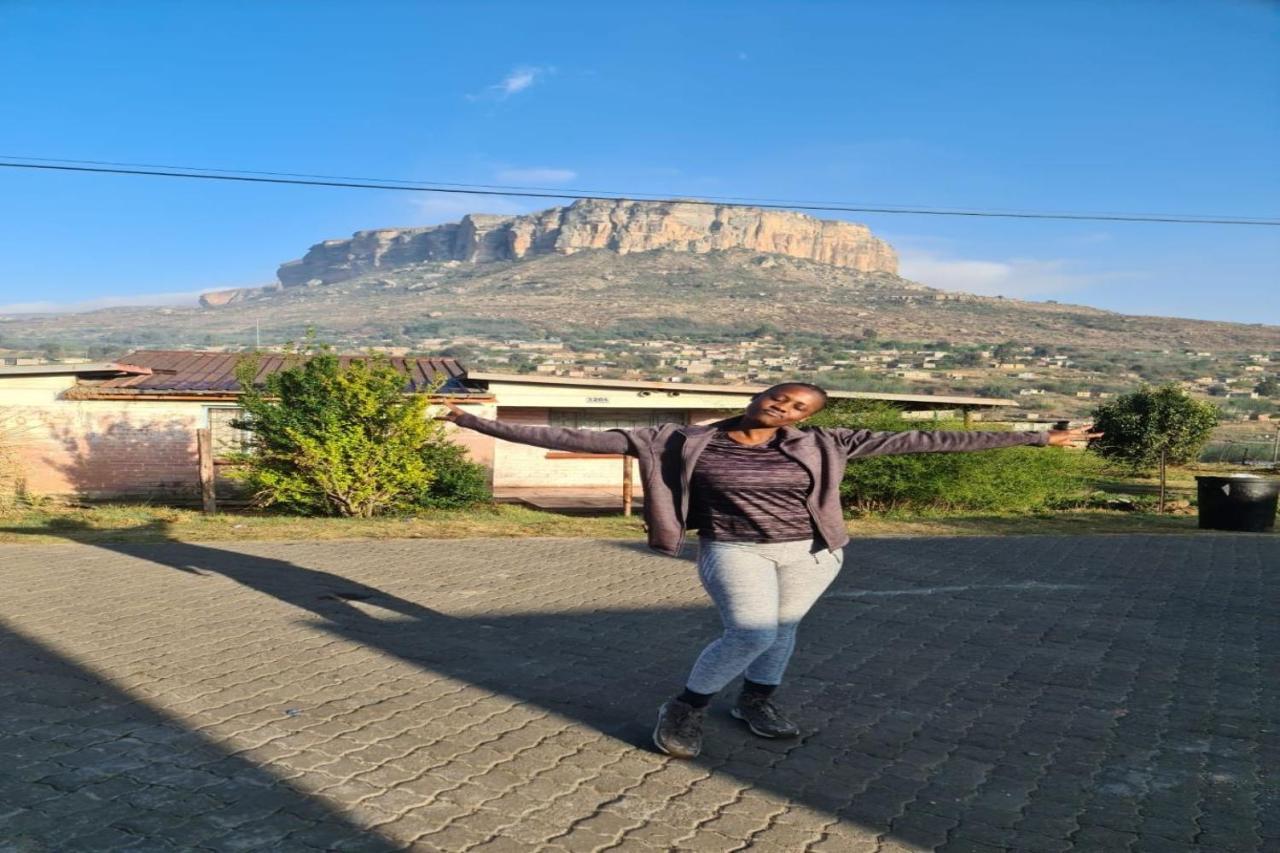 Hotel Maluti Backpackers à Phuthaditjhaba Extérieur photo