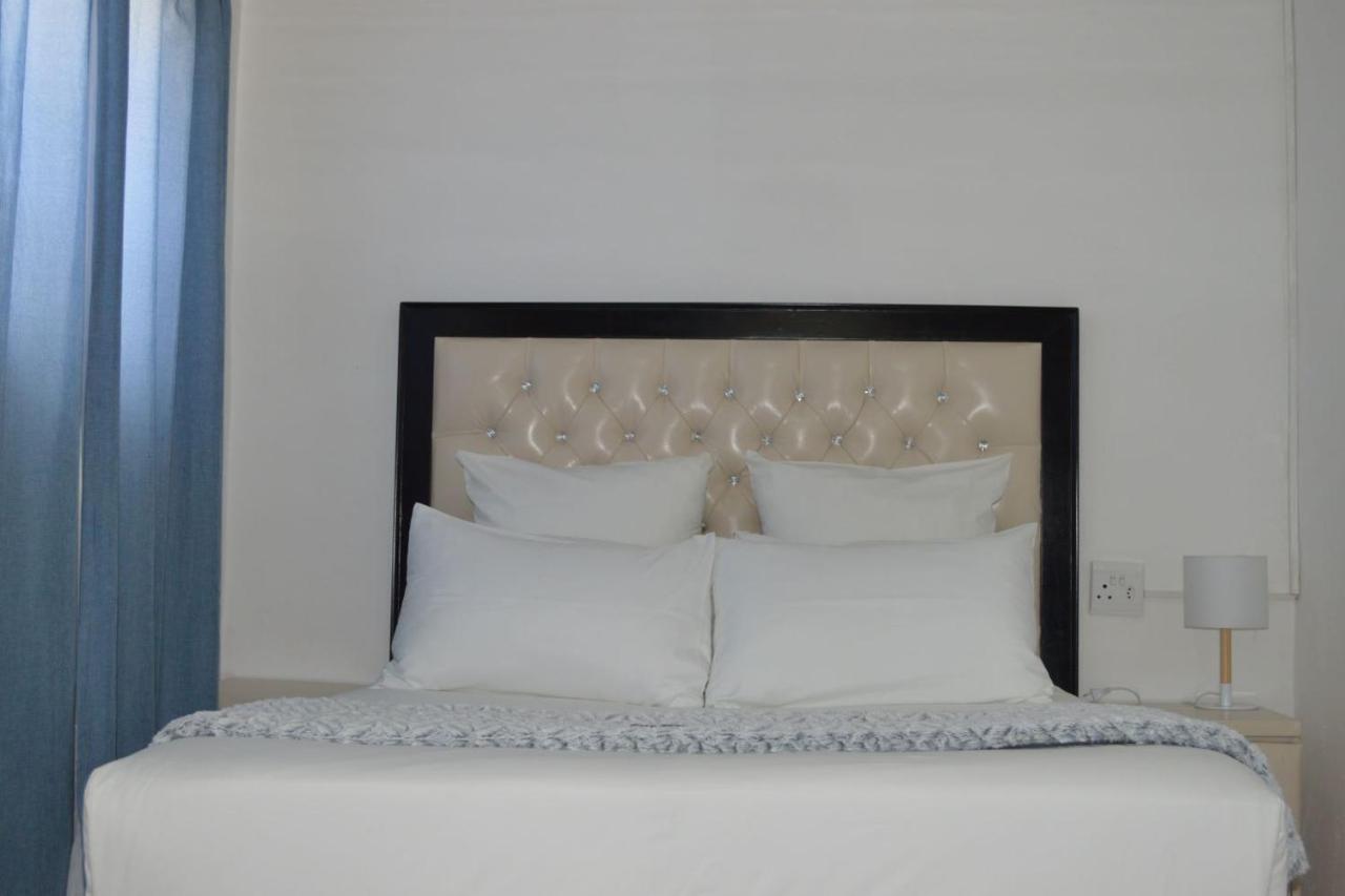 Hotel Maluti Backpackers à Phuthaditjhaba Extérieur photo
