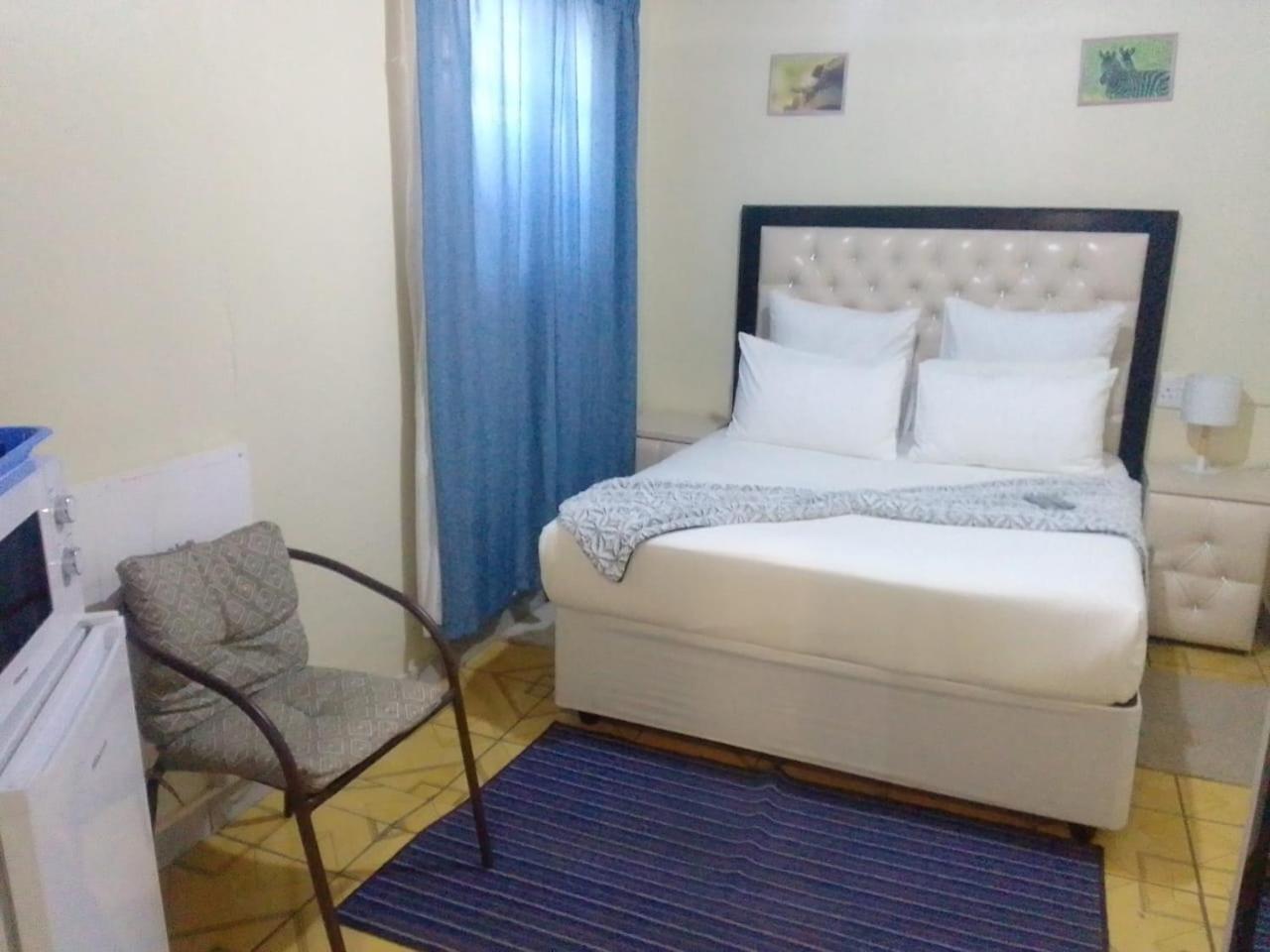 Hotel Maluti Backpackers à Phuthaditjhaba Extérieur photo